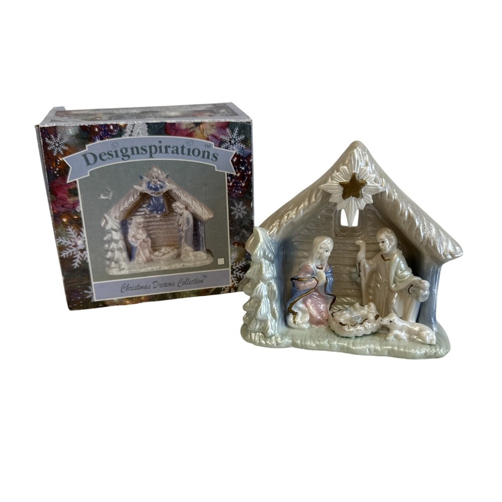 Designspirations‎ Christmas Dreams Collection Nativity Scene with Box